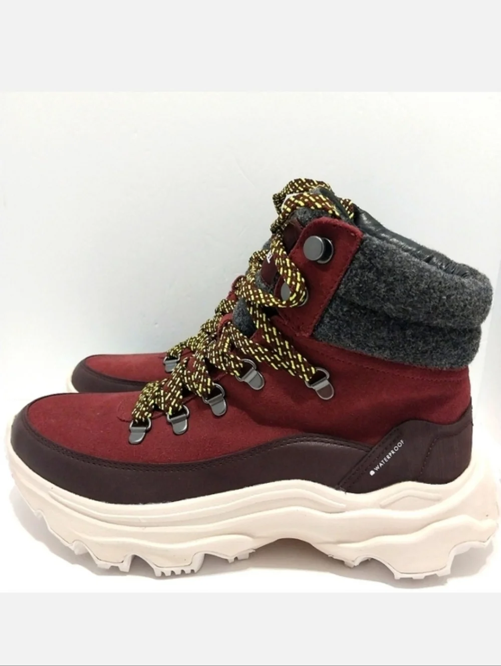 Sorel Kinetic Breakthur Conquest Waterproof Boots, NEW, Size 10.5| EUR 41.5‎